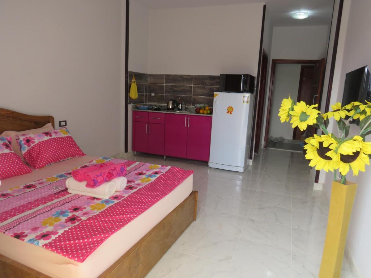 Apartment Bella Rosa Near The Sea Redsealine ฮูร์กาดา ภายนอก รูปภาพ