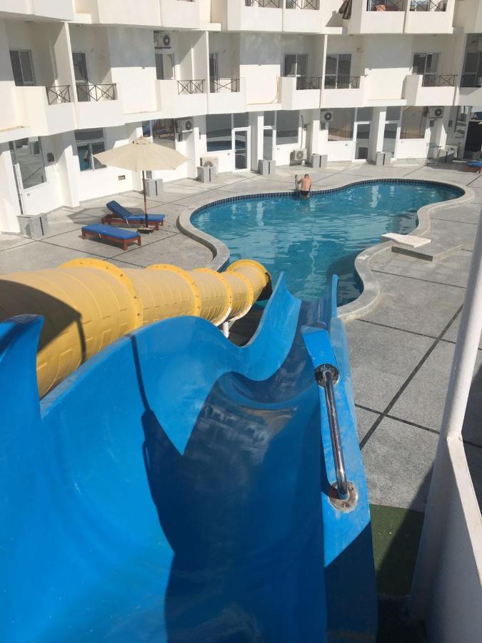 Apartment Bella Rosa Near The Sea Redsealine ฮูร์กาดา ภายนอก รูปภาพ