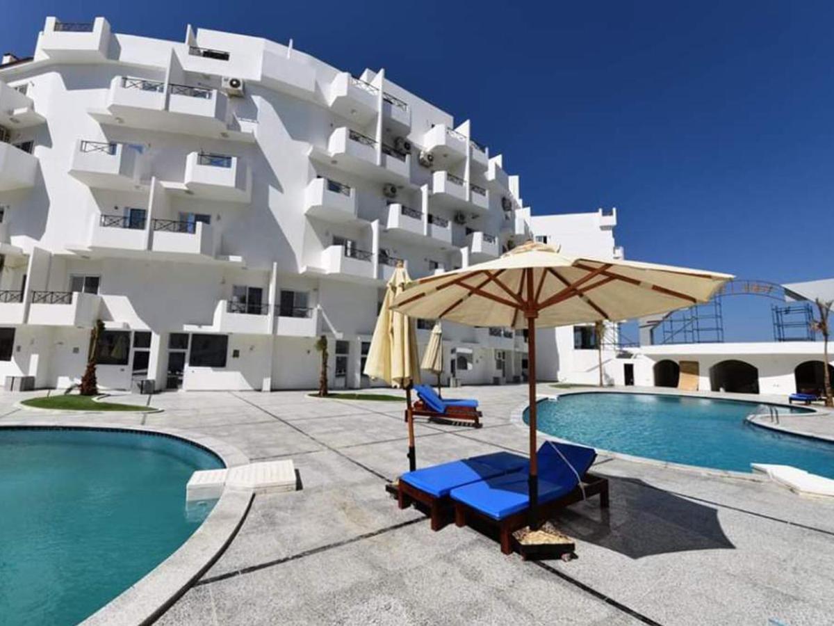 Apartment Bella Rosa Near The Sea Redsealine ฮูร์กาดา ภายนอก รูปภาพ
